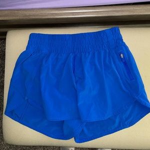 Lululemon speed up 4’ blue shorts
